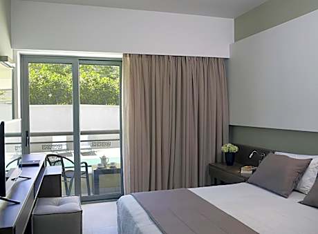 Superior Double room Pool View