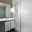 ibis Paris Pantin Eglise