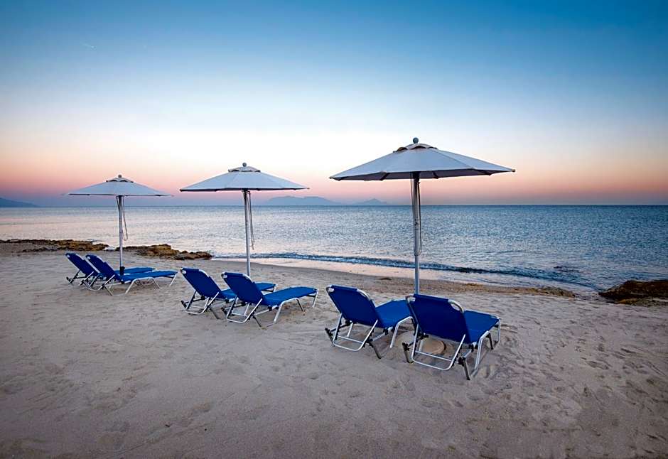 Grand Blue Beach Hotel