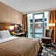 Wyndham Garden Chinatown