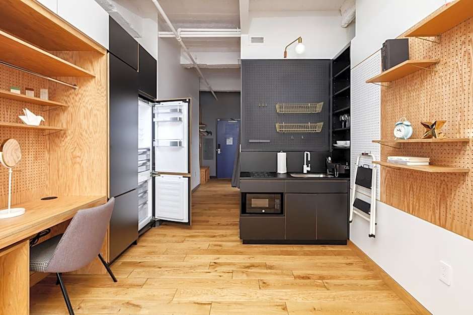 Placemakr Wall Street