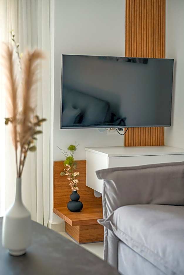 LIRIUM luxury suites