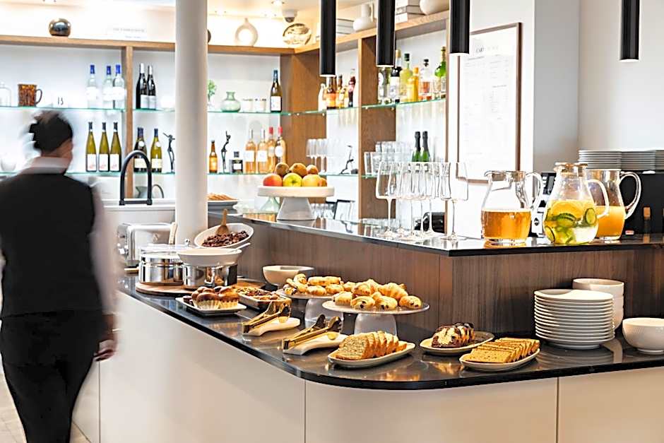 Best Western Premier The Blake Paris Gare Saint Lazare