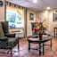 Econo Lodge Inn & Suites At Fort Moore