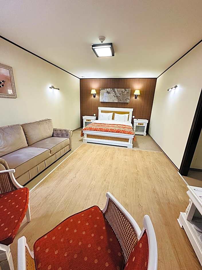 Levoslav House Hotel