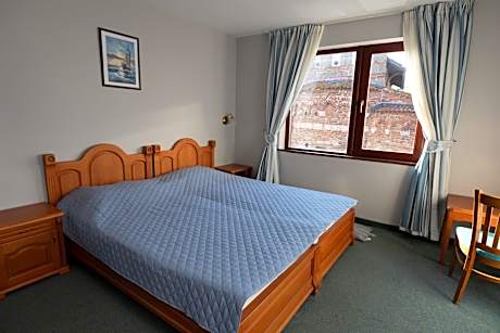 Deluxe Double Room with Castle View