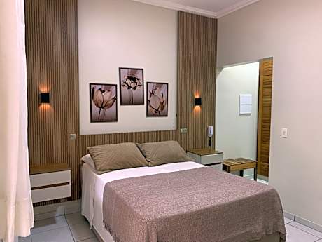 RIVIERA SERVICE- Suíte Casal -113