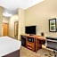 Comfort Inn & Suites Near University of Wyoming