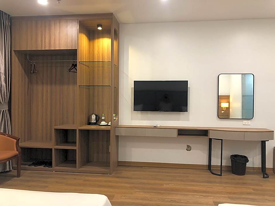 Central Halong Hotel