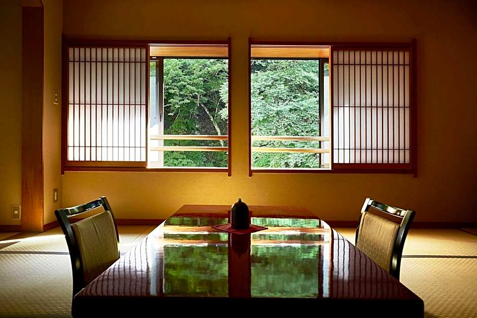 Shima Onsen Toshimaya