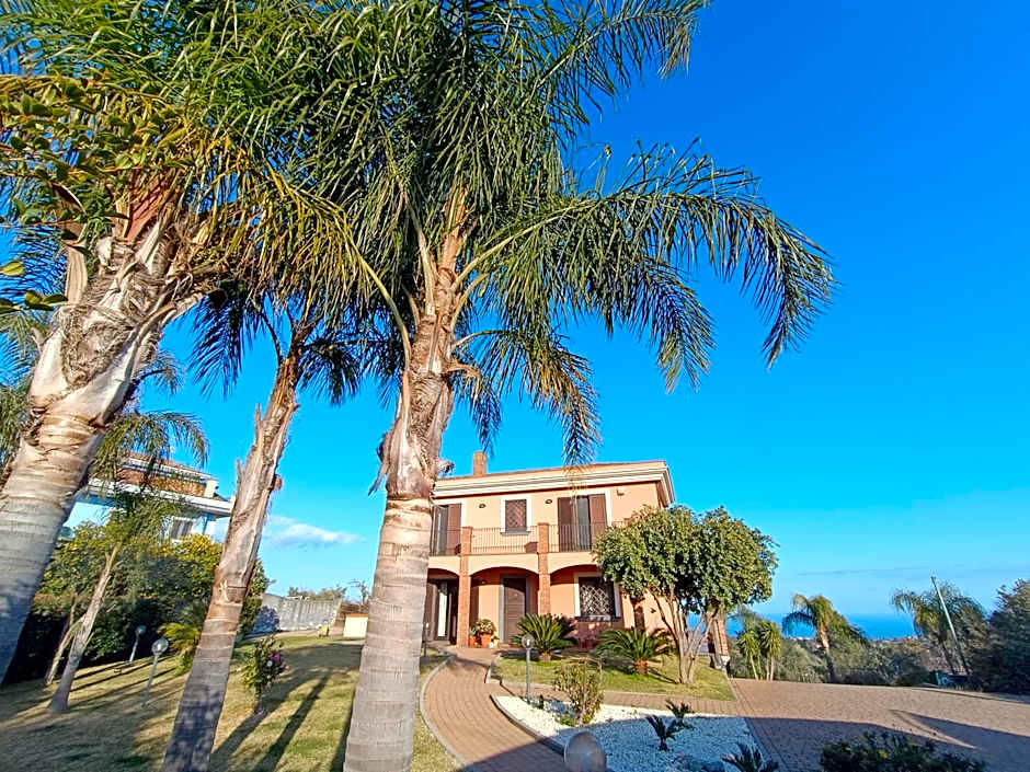 Villa Feluchia Tra Il Mare E Il Vulcano