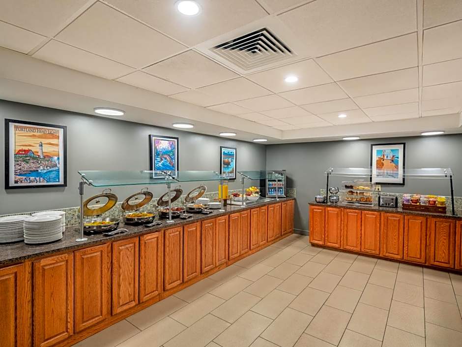 DoubleTree By Hilton Hotel Portland, Me