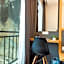 B Street Hotel