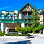Pinnacle Hotel Whistler