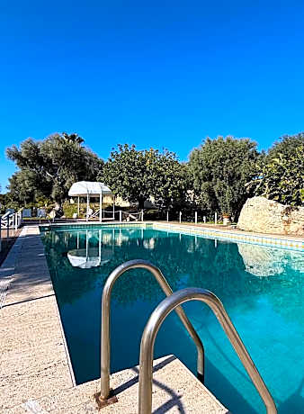 Isola Charm B&B - Pool & Nature Stay