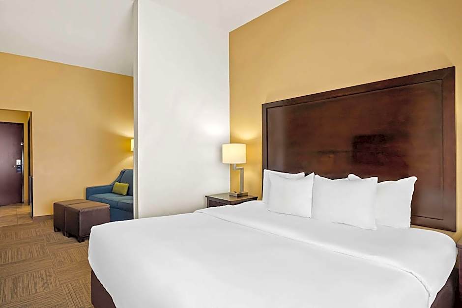 Comfort Suites Frisco