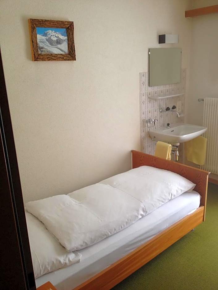 Hotel Adler