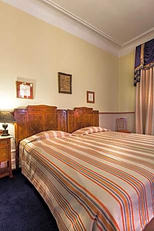 Classic Double or Twin Room