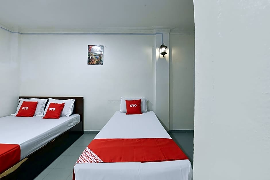 Hotel O Indah