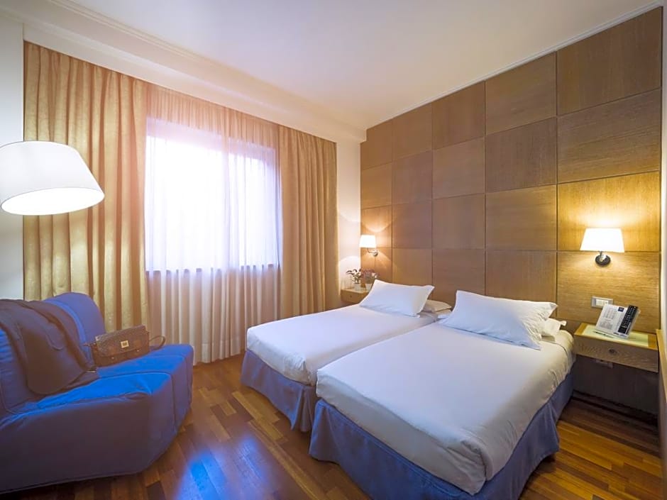 iH Hotels Firenze Business