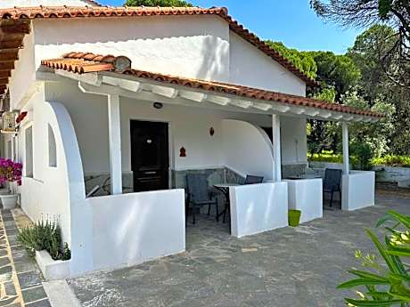 Villa Nikos Koukounaries