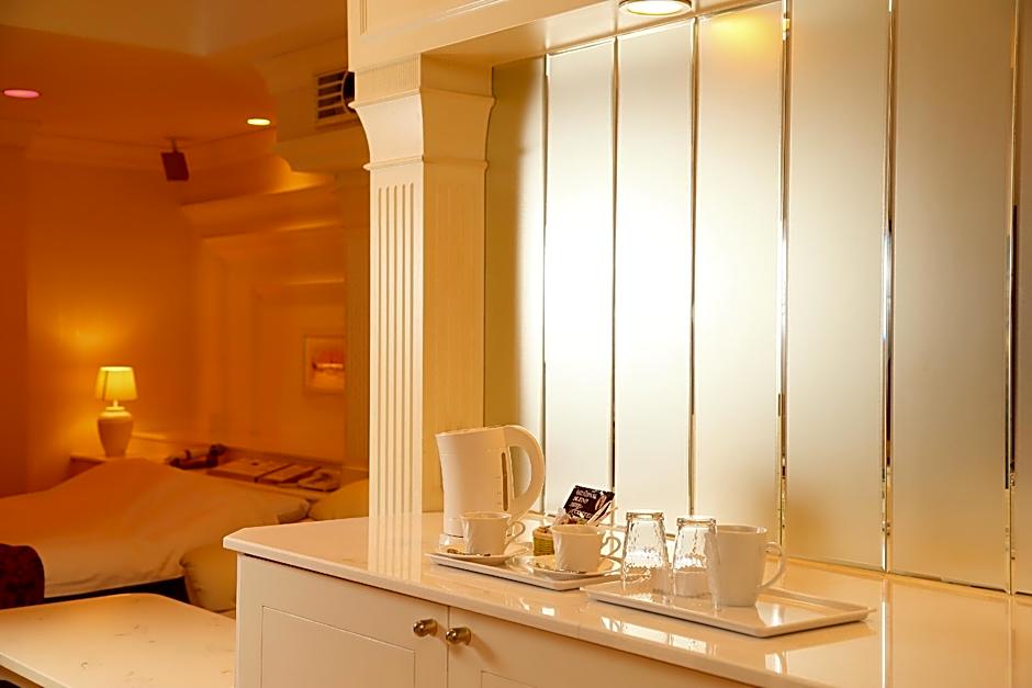 Hotel Fine Tottori Sakyu (Adult Only)                                                     