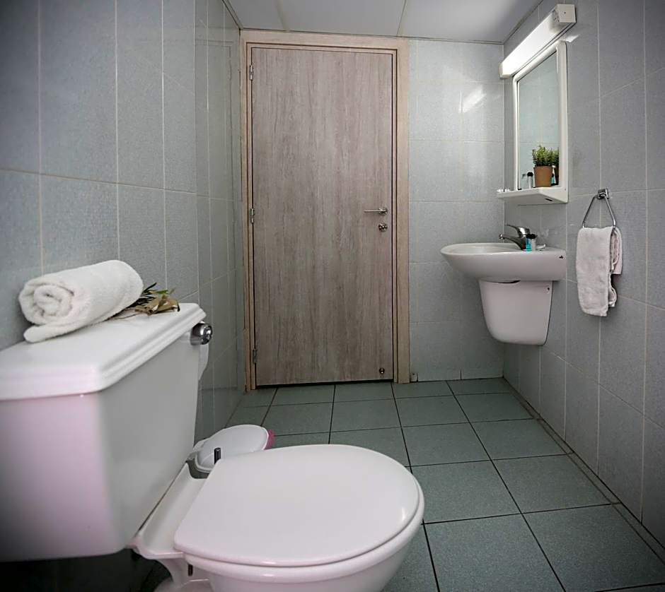 Pier Beach Hotel Apartments