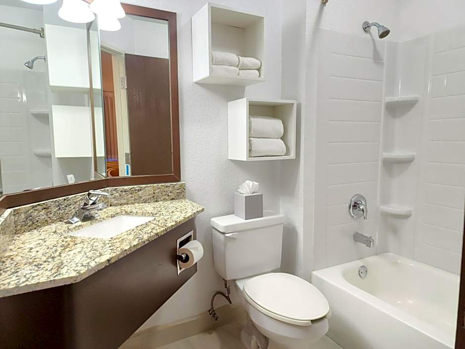 Quality Inn & Suites Denver International Airport