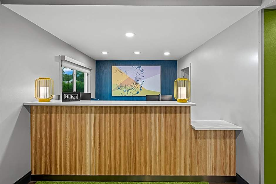 Spark by Hilton Brunswick