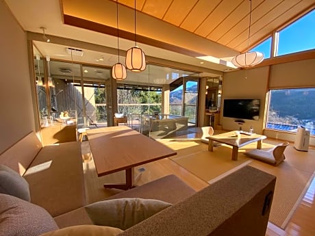 Superior Western Japanese Style Room - 4 Room Configurations Available