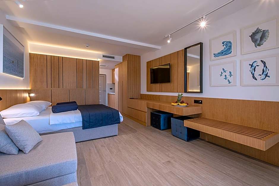 Poseidon The Beach Hotel