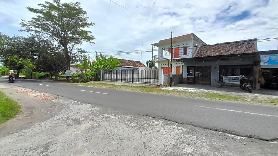 Rumah Singgah Peziarah Ganjuran