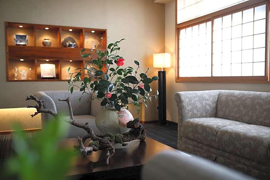 Ryotei Matsuya Honkan Suizenji