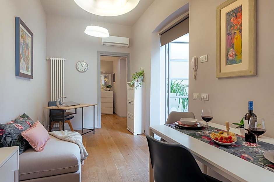 Il Cortile di Elisa & our flats