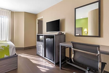 Executive Queen Room with Two Queen Beds - Non-Smoking