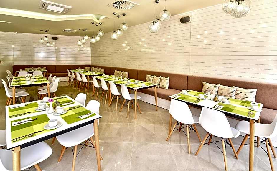 GRIFID Hotel Foresta - All Inclusive & Free GRIFID Beach - Adults Only