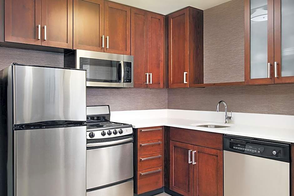 Residence Inn by Marriott Fort Myers At I-75 And Gulf Coast Town Center