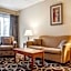 Quality Hotel & Suites At The Falls