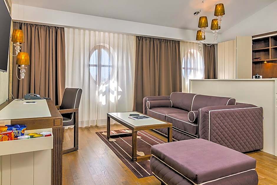 Epoque Hotel - Relais & Chateaux