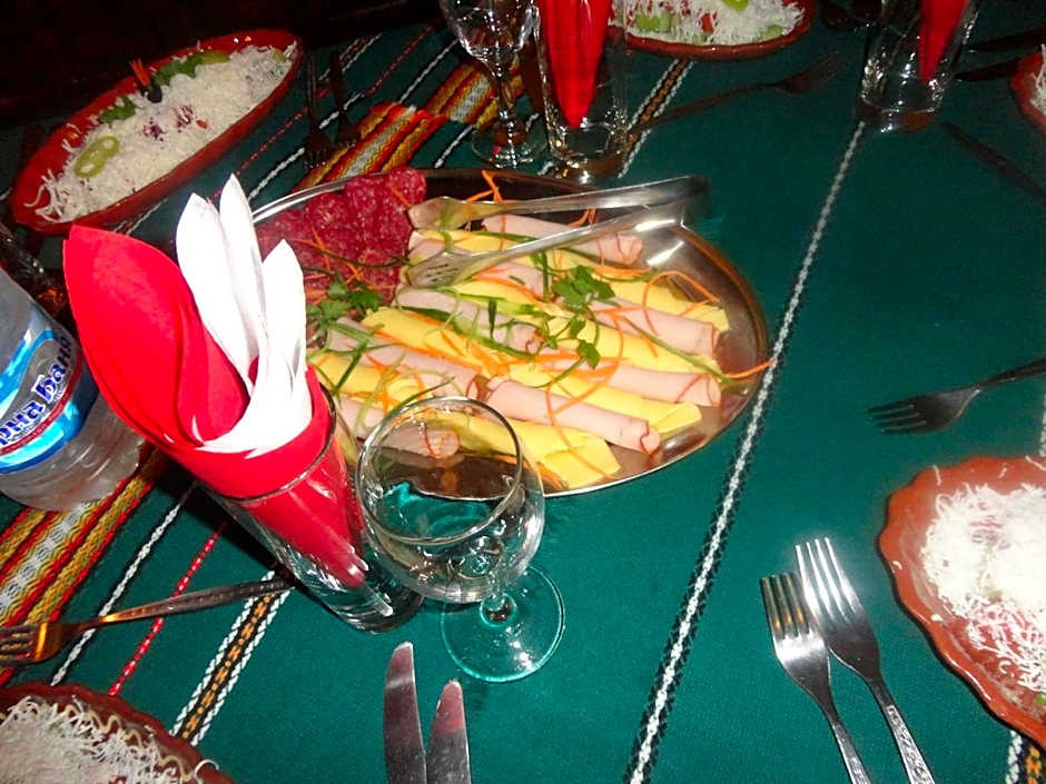 Chuchura Family Hotel