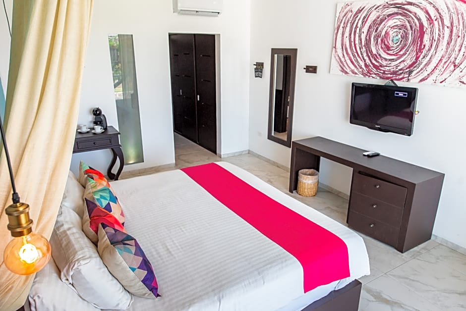 Soho Playa Hotel
