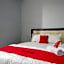 RedDoorz @ Hotel Grand Aulia Majene