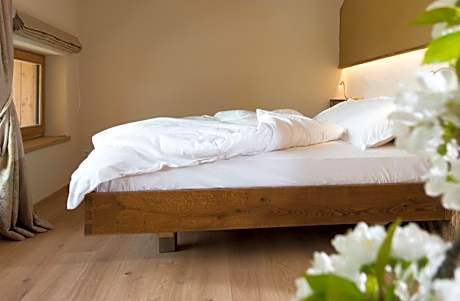 Double Room with Lake View