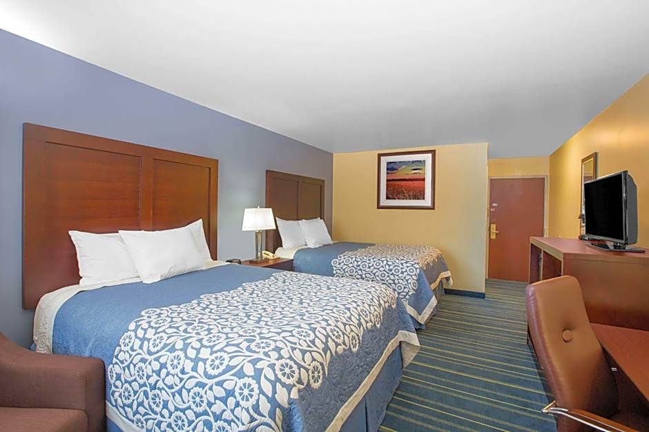 Days Inn by Wyndham Grand Island