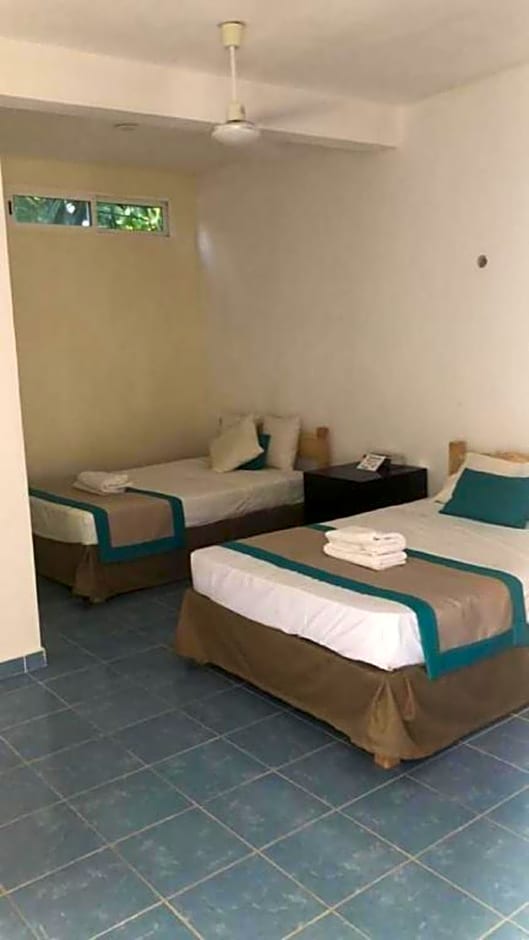 Hotel D´ATYI 10 Avenue