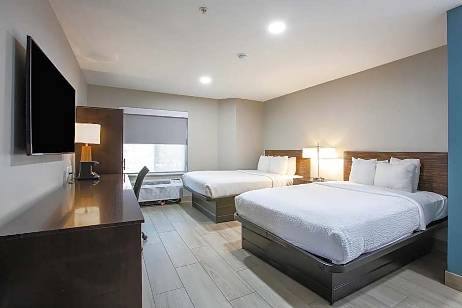 Photo 1 of 6 of Standard 2 Double Beds