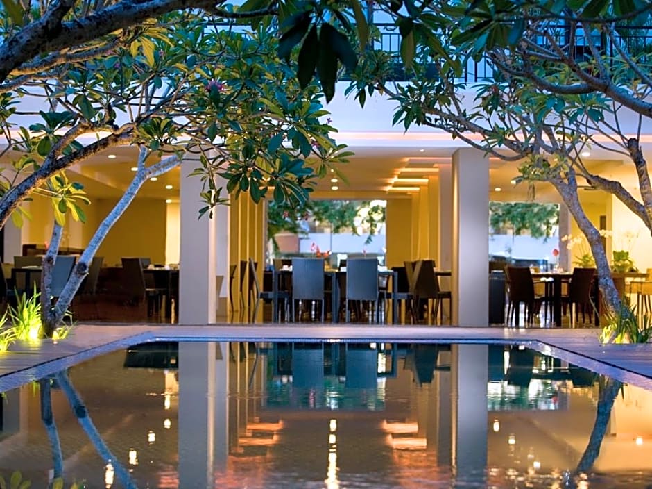 Hotel Santika Kuta Bali