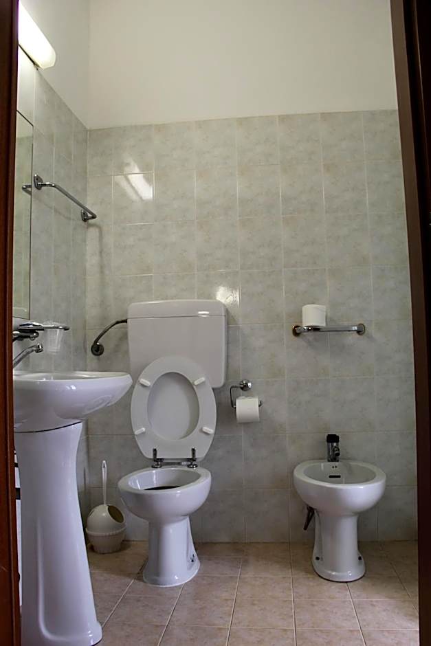 Hotel Rallye – Milan, DC