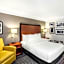 La Quinta Inn & Suites by Wyndham Houston Baytown East