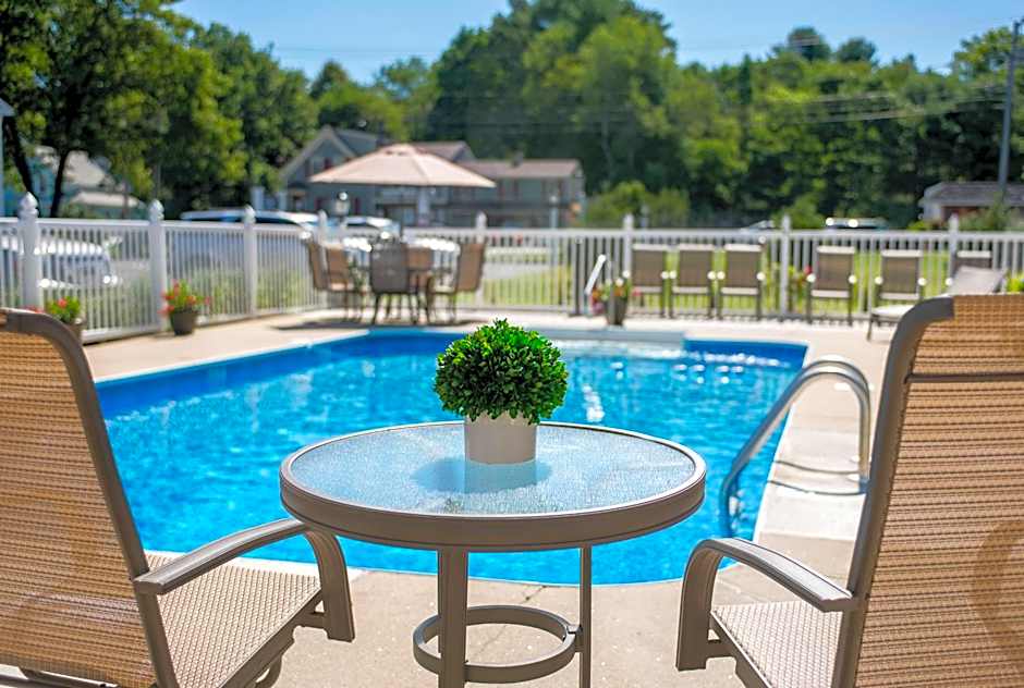 Port Inn & Suites Kennebunk, an Ascend Collection Hotel